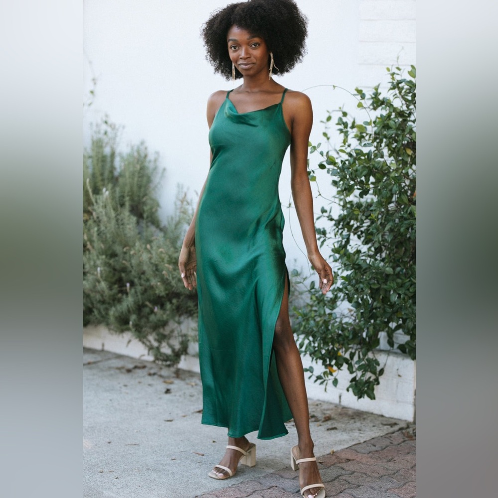 NWT Kendra Satin Slip Dress in Emerald - Size M